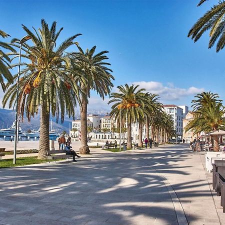 M&N Residence Tivat Buitenkant foto