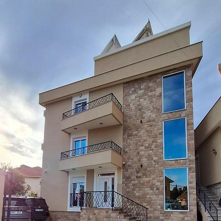 M&N Residence Tivat Buitenkant foto